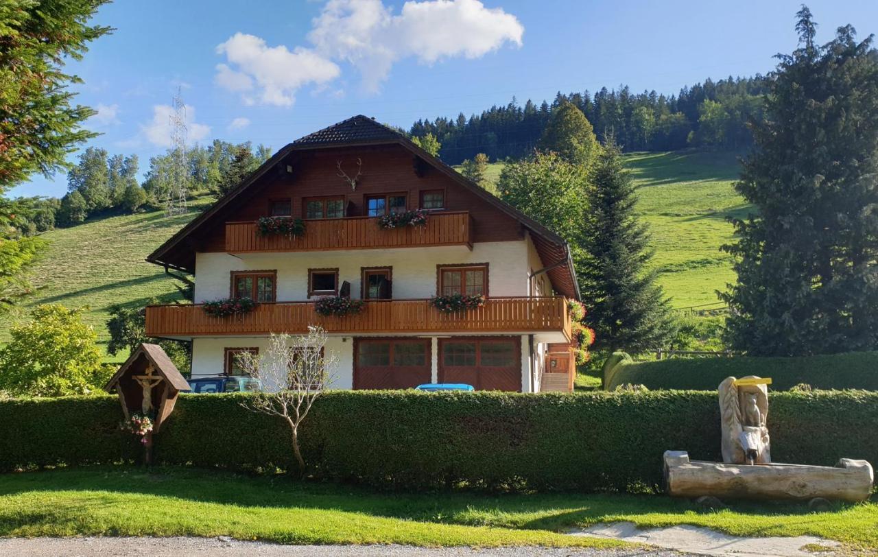 Hubertushof Hotell Trattenbach  Exteriör bild